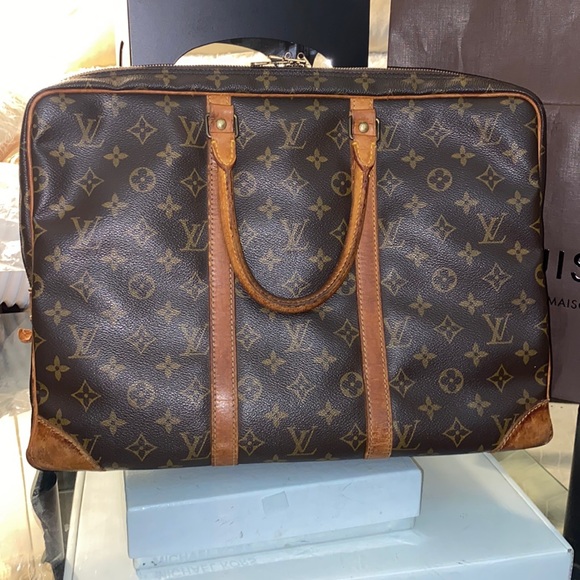 Authentic Louis Vuitton Monogram Porte-Documents Voyage - Picture 2 of 16